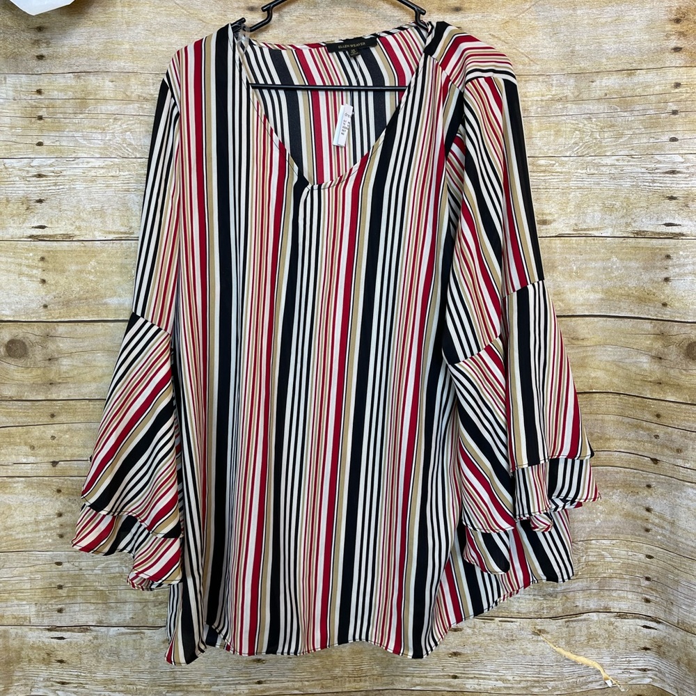 New Ellen weaver from dress barn striped blouse 🛍